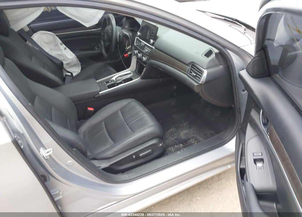 2022 HONDA ACCORD HYBRID TOURING VIN: 1HGCV3F9XNA006641
