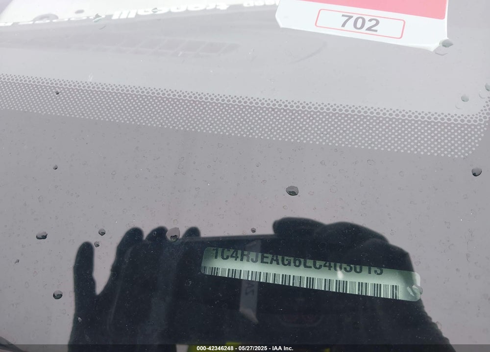 2020 JEEP GRAND CHEROKEE VIN: 1C4RJEAG6LC403013