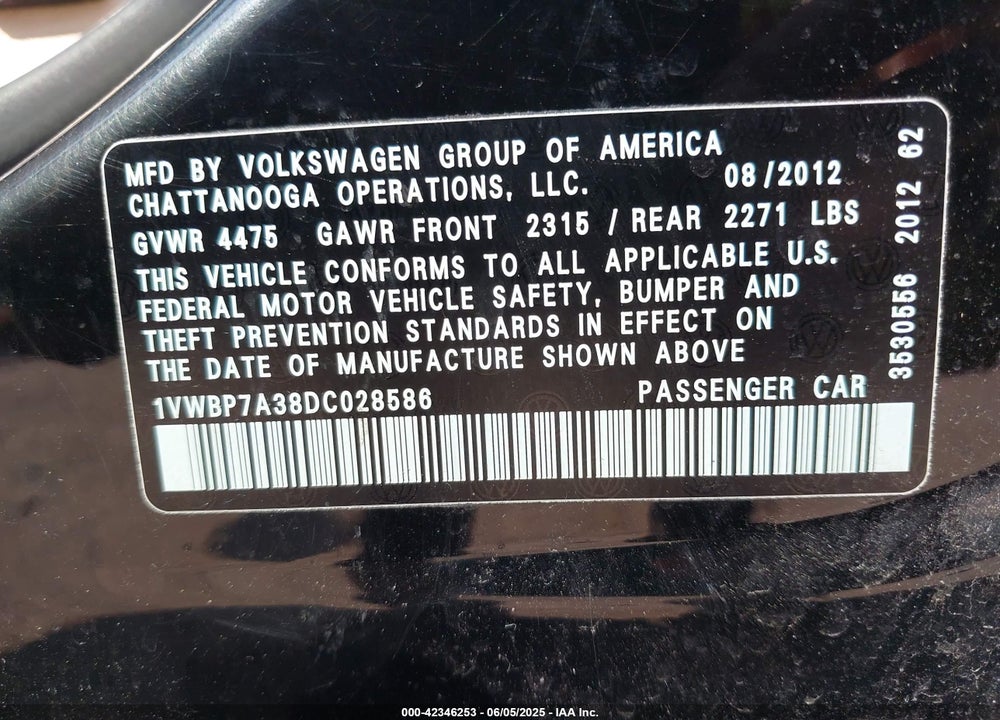 2013 VOLKSWAGEN PASSAT VIN: 1VWBP7A38DC028586