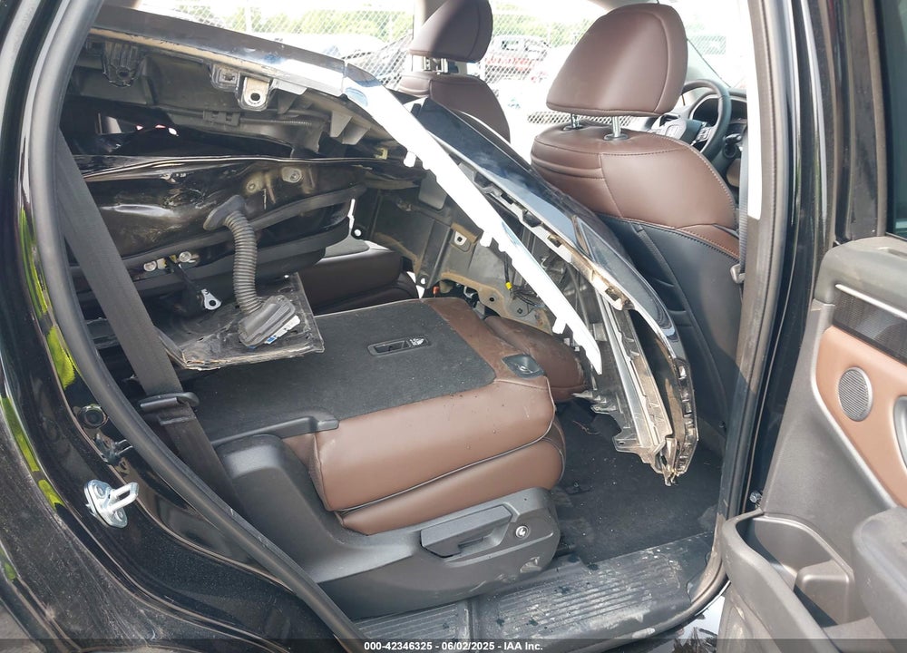 2023 HONDA PILOT VIN: 5FNYG1H81PB050321