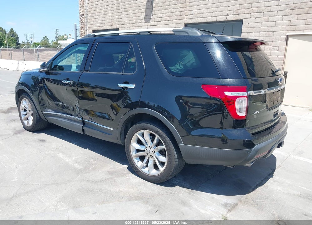2015 FORD EXPLORER XLT VIN: 1FM5K8D85FGB74186