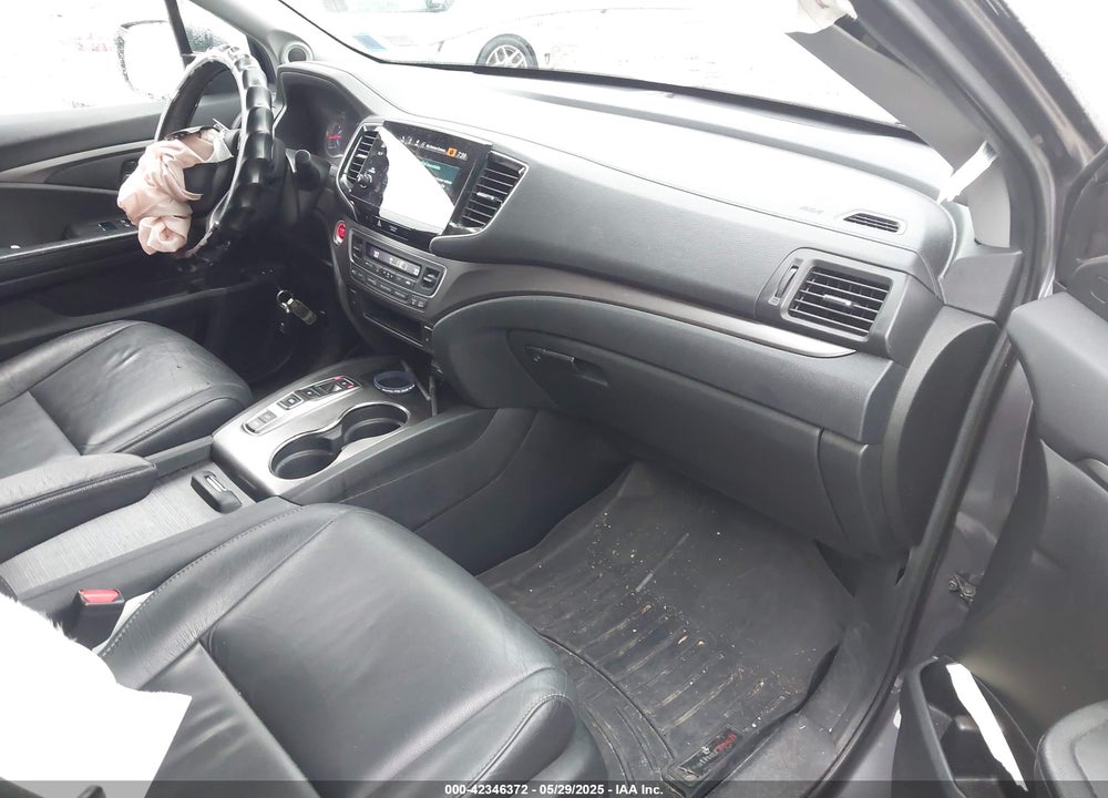 2021 HONDA PILOT VIN: 5FNYF6H5XMB048102