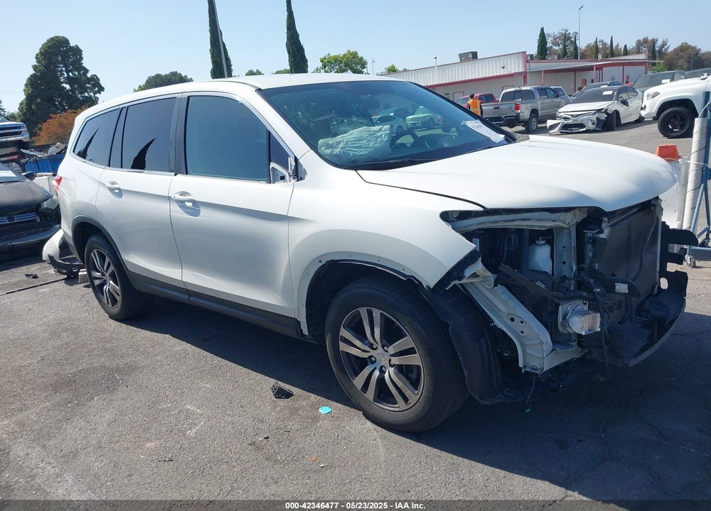 2018 HONDA PILOT EX VIN: 5FNYF5H32JB002168