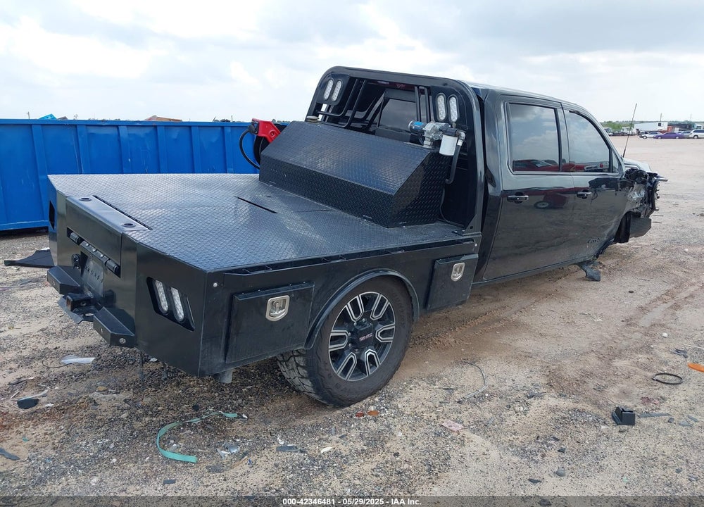 2022 GMC SIERRA 2500HD 4WD STANDARD BED AT4 VIN: 1GT49PEY4NF350847