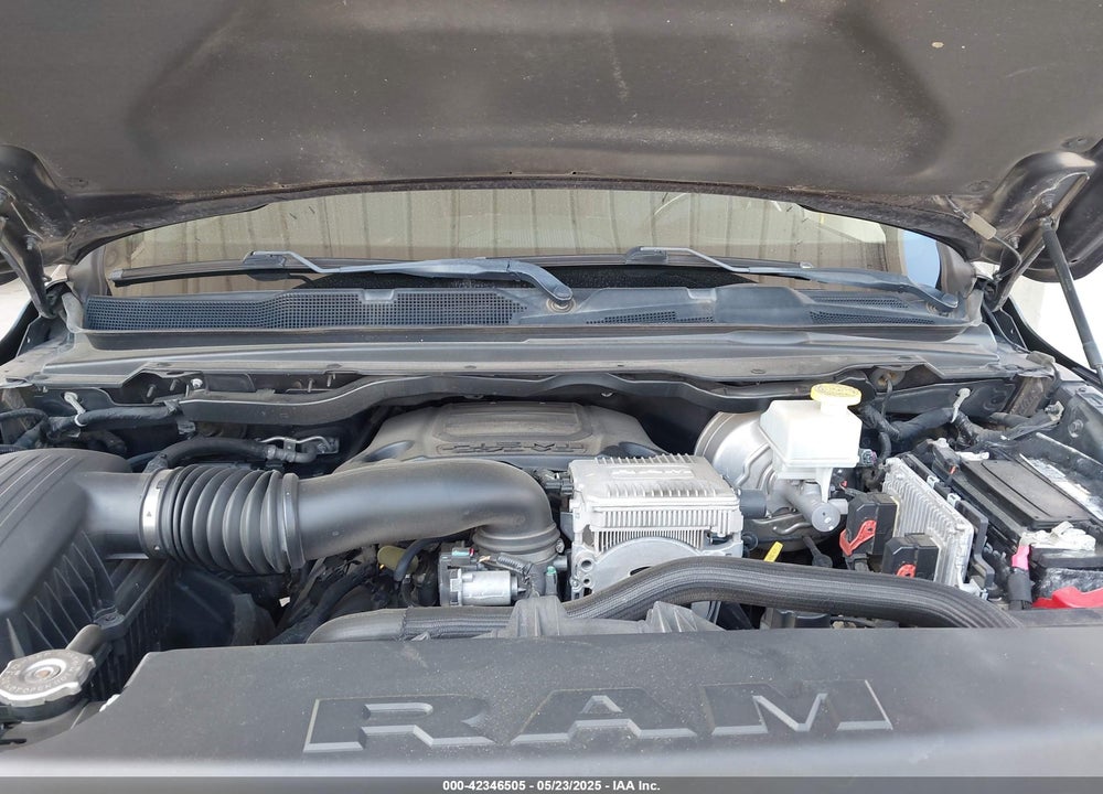 2019 RAM 1500 VIN: 1C6SRFLT1KN560260