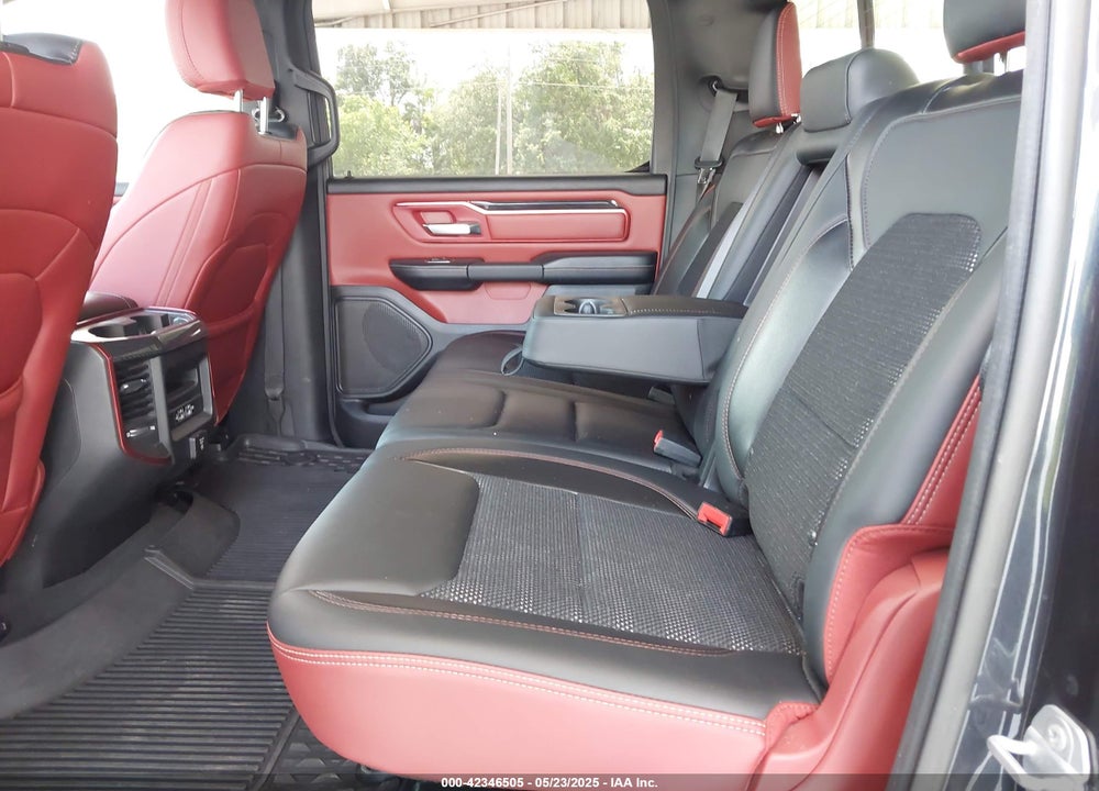 2019 RAM 1500 VIN: 1C6SRFLT1KN560260