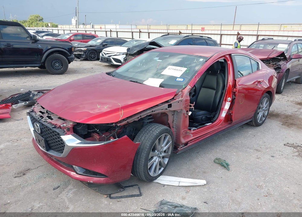 2019 MAZDA 3 VIN: JM1BPACL0K1111094