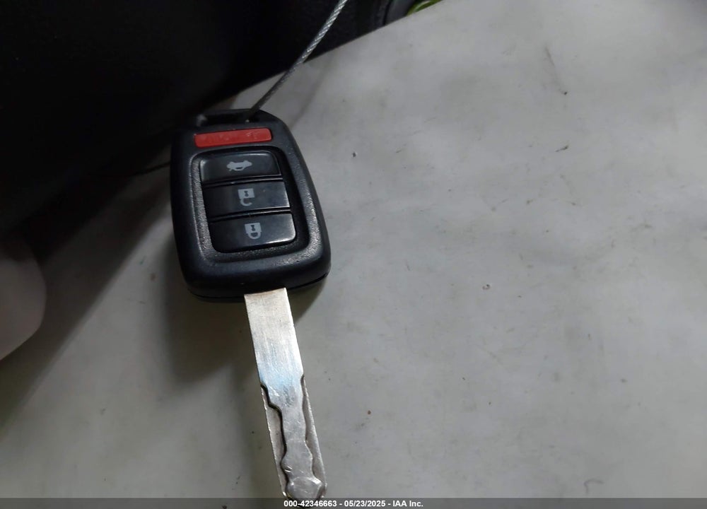2013 HONDA ACCORD VIN: 1HGCR2F34DA142787