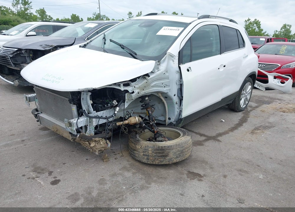 2020 CHEVROLET TRAX VIN: 3GNCJRSB0LL196680
