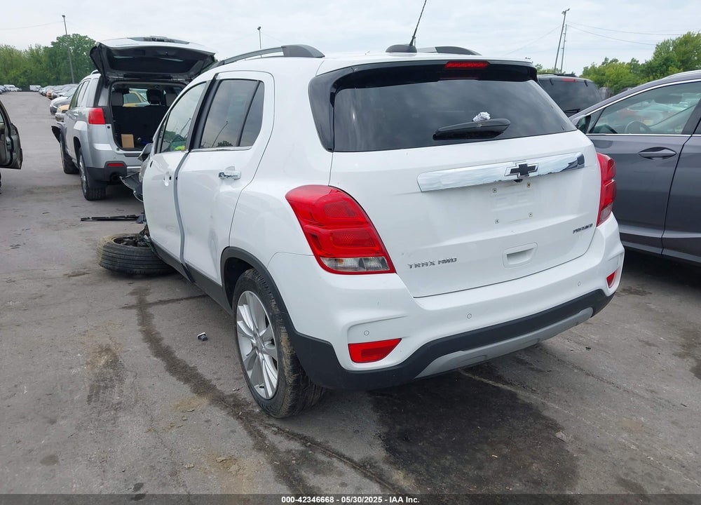 2020 CHEVROLET TRAX VIN: 3GNCJRSB0LL196680