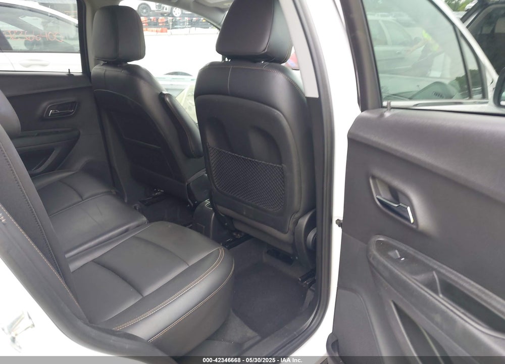 2020 CHEVROLET TRAX VIN: 3GNCJRSB0LL196680