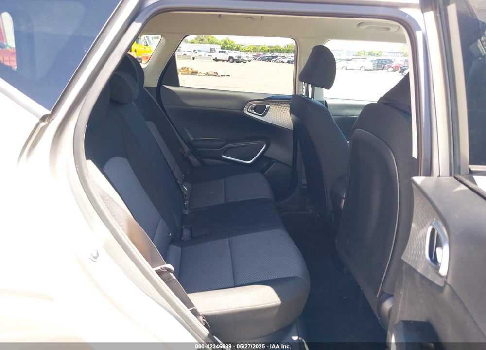 2023 KIA SOUL VIN: KNDJ23AU9P7895698