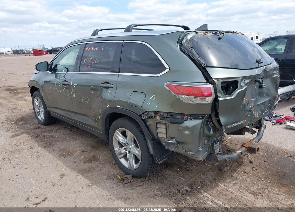 2015 TOYOTA HIGHLANDER VIN: 5TDDKRFH3FS095916
