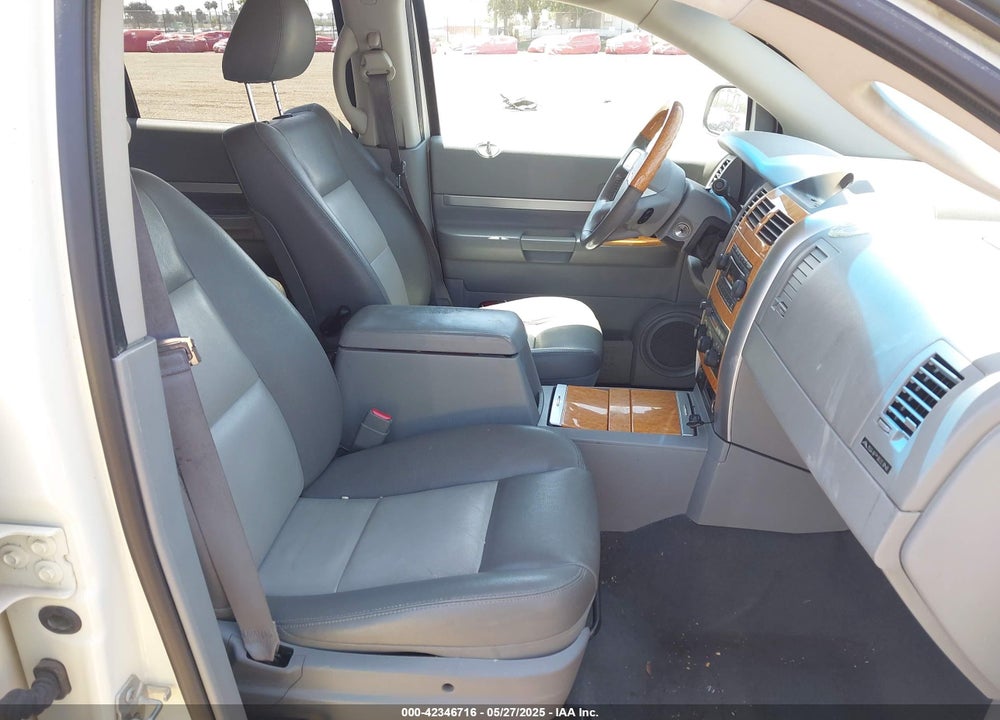 2007 CHRYSLER ASPEN LIMITED VIN: 1A8HX58217F525683