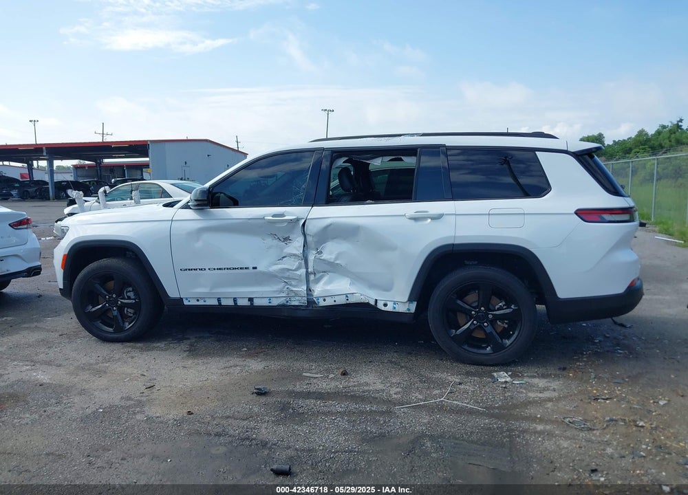 2023 JEEP GRAND CHEROKEE L VIN: 1C4RJKAG4P8847885
