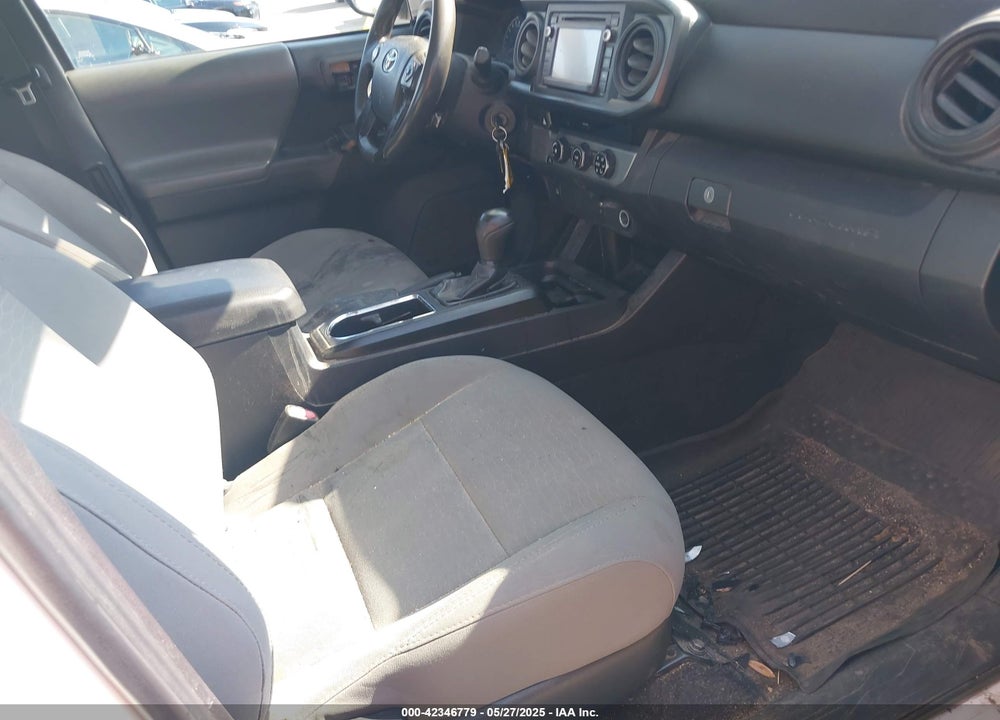 2018 TOYOTA TACOMA SR/SR5 VIN: 5TFRX5GN4JX110334
