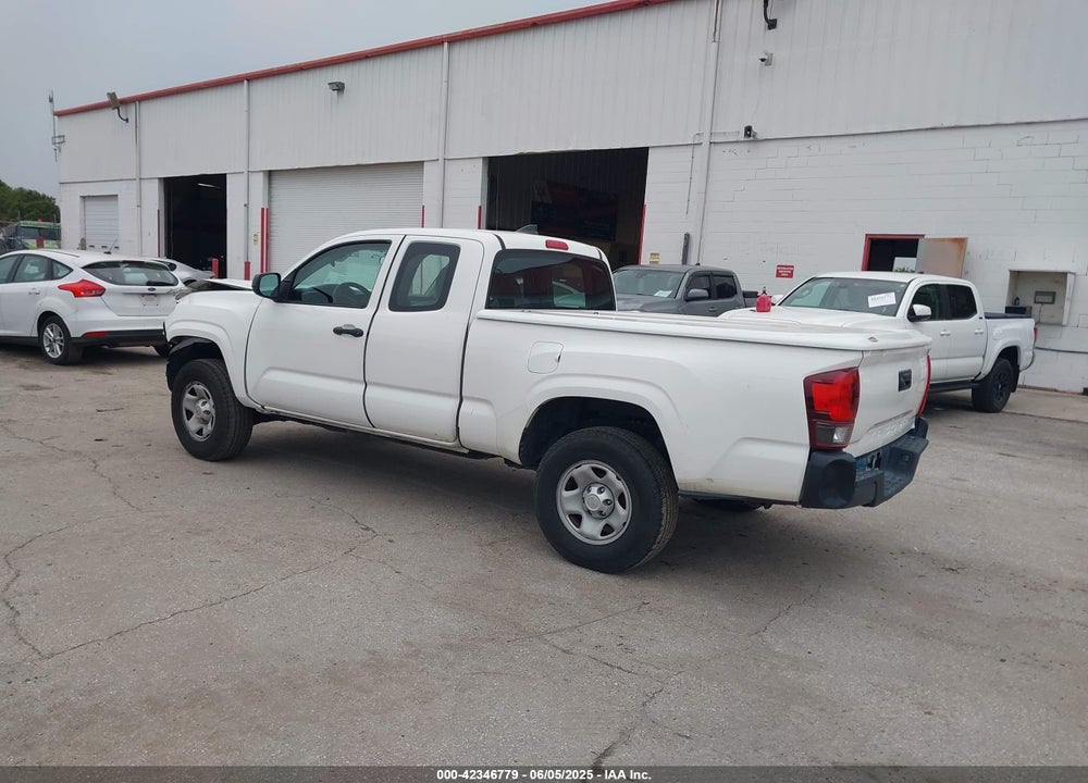 2018 TOYOTA TACOMA SR/SR5 VIN: 5TFRX5GN4JX110334