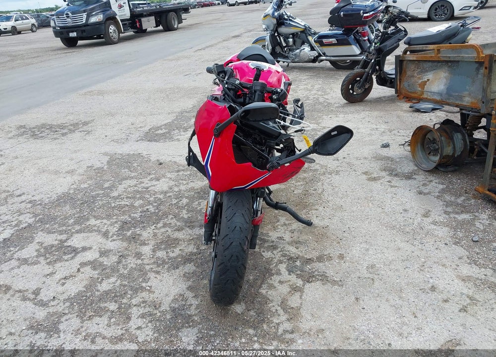 2025 HONDA CBR500 RA VIN: MLHPC7057S5100626