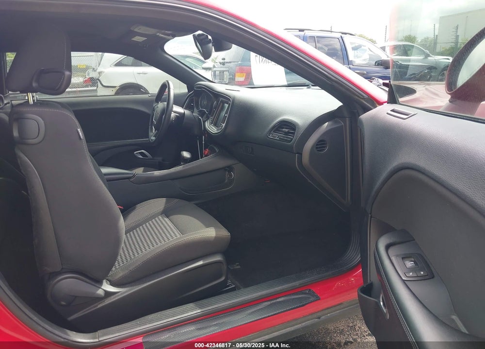 2015 DODGE CHALLENGER VIN: 2C3CDZAG1FH835423