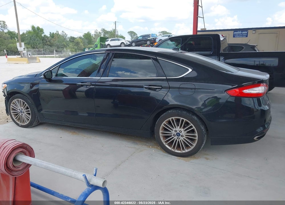 2015 FORD FUSION SE VIN: 3FA6P0H98FR288907