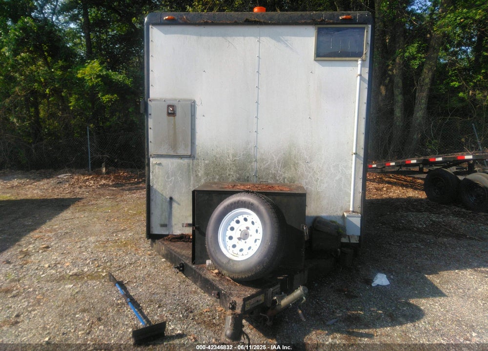 1998 TRAILER --- VIN: 1RCAJBN2XW1E87629