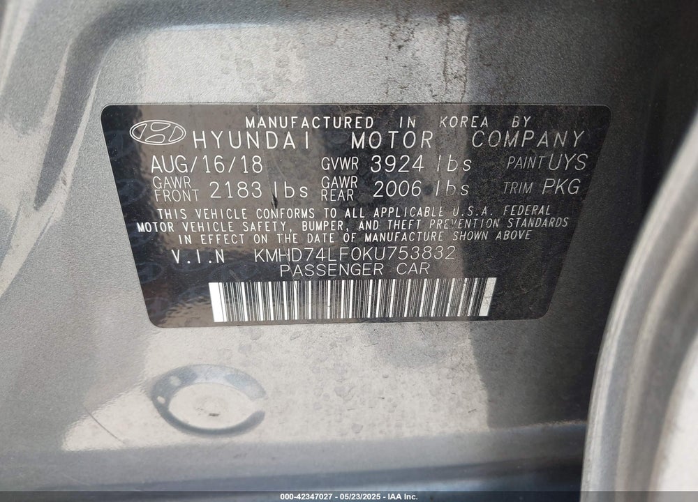 2019 HYUNDAI ELANTRA VIN: KMHD74LF0KU753832