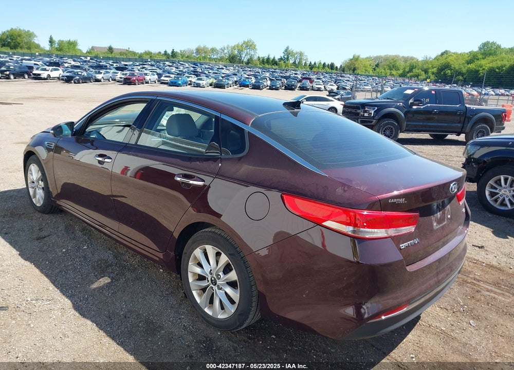 2016 KIA OPTIMA EX VIN: 5XXGU4L38GG005052