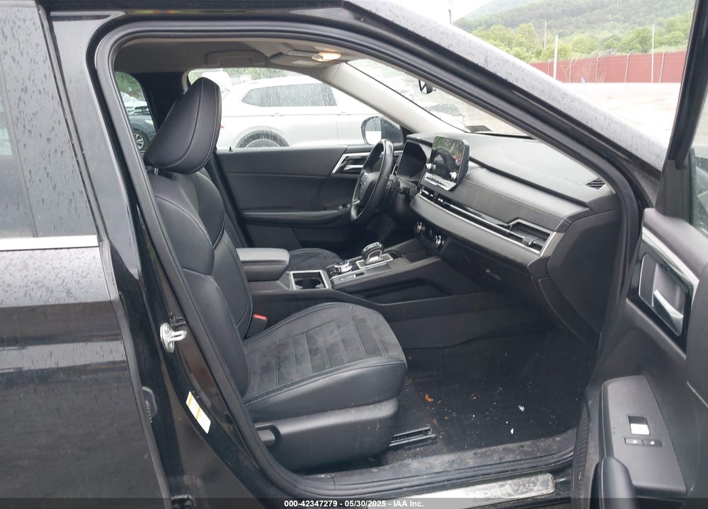 2023 MITSUBISHI OUTLANDER VIN: JA4J4UA84PZ051523
