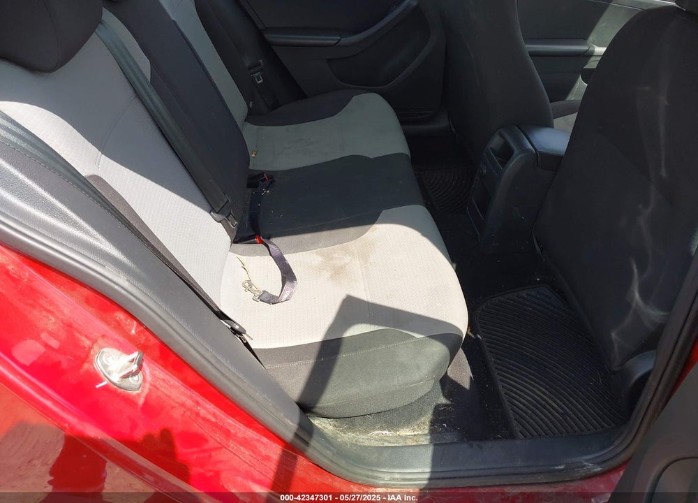 2017 VOLKSWAGEN JETTA 1.4T S VIN: 3VW2B7AJ0HM389750