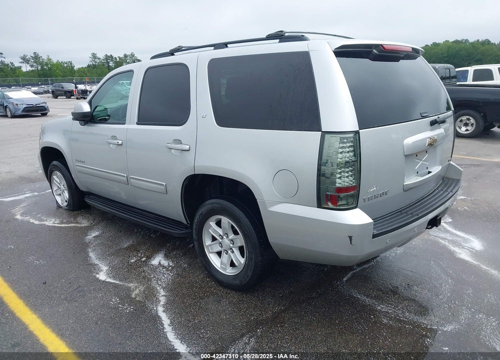 2011 CHEVROLET TAHOE LT VIN: 1GNSCBE0XBR111861