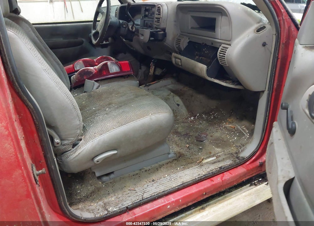 1998 CHEVROLET K2500 FLEETSIDE VIN: 1GCGK29R7WE178053