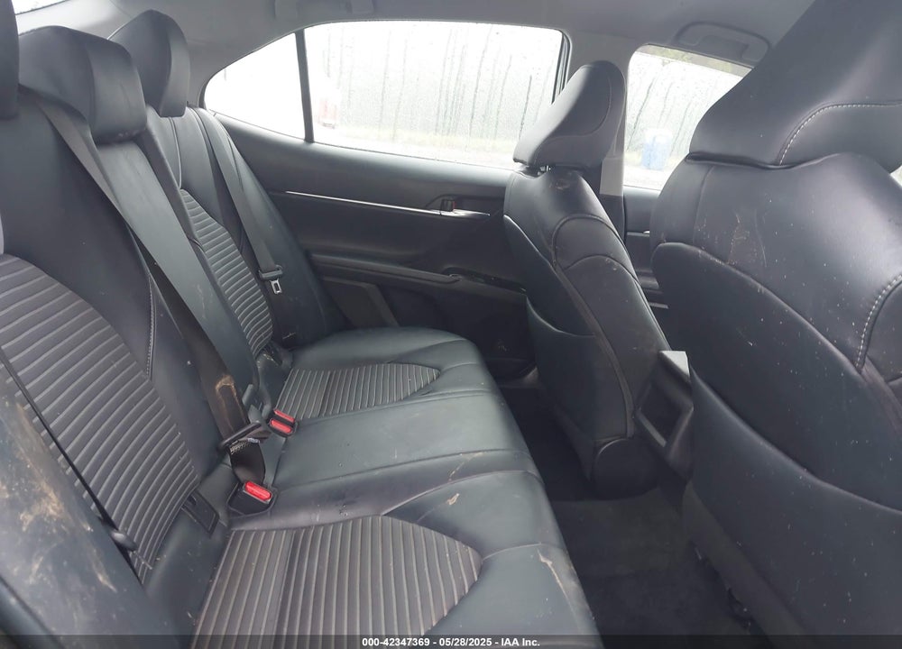 2019 TOYOTA CAMRY VIN: 4T1B11HK4KU199191