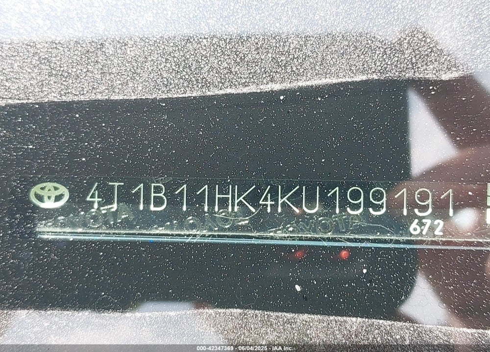 2019 TOYOTA CAMRY VIN: 4T1B11HK4KU199191