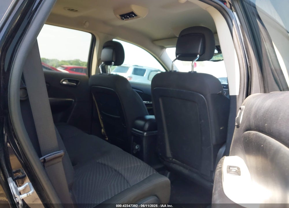 2016 DODGE JOURNEY VIN: 3C4PDCBB0GT153817