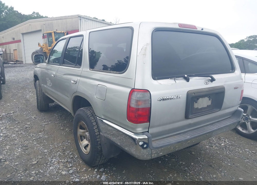 2000 TOYOTA 4RUNNER SR5 V6 VIN: JT3GN86R6Y0137187