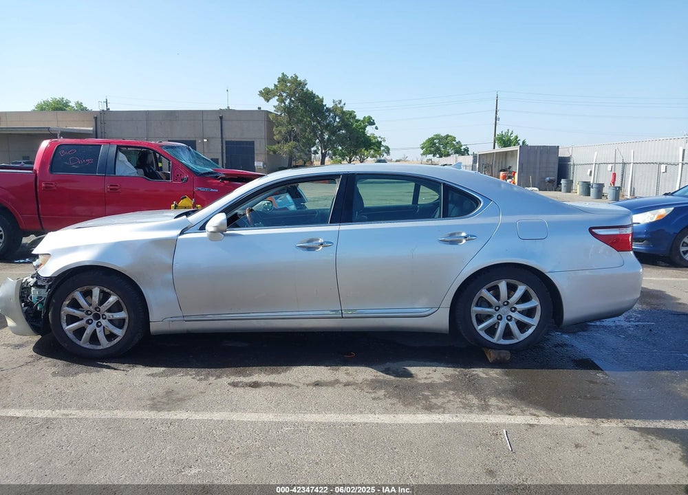 2008 LEXUS LS 460 VIN: JTHBL46F185073510
