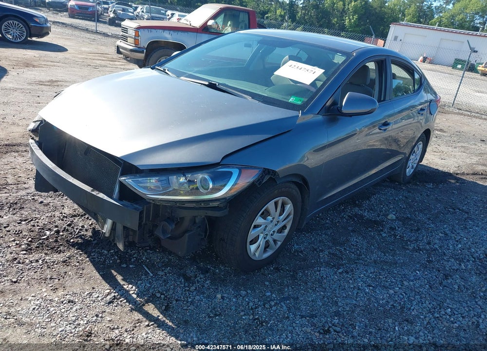 2018 HYUNDAI ELANTRA VIN: 5NPD74LF2JH374537