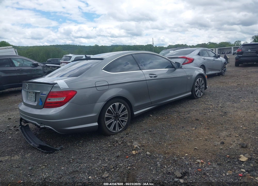 2012 MERCEDES-BENZ C 250 VIN: WDDGJ4HB5CF745892