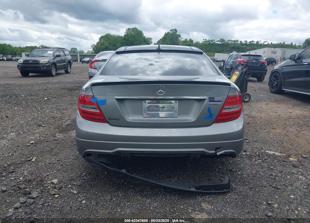 2012 MERCEDES-BENZ C 250 VIN: WDDGJ4HB5CF745892
