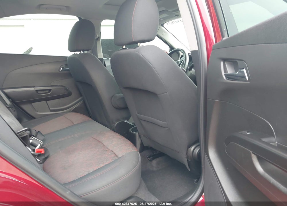 2019 CHEVROLET SONIC VIN: 1G1JD5SB3K4121419