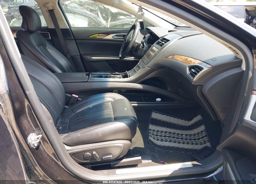2013 LINCOLN MKZ VIN: 3LN6L2G95DR822487