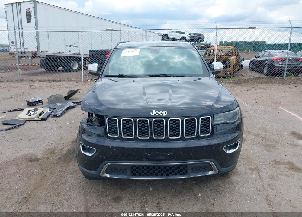 2017 JEEP GRAND CHEROKEE VIN: 1C4RJFBGXHC879986