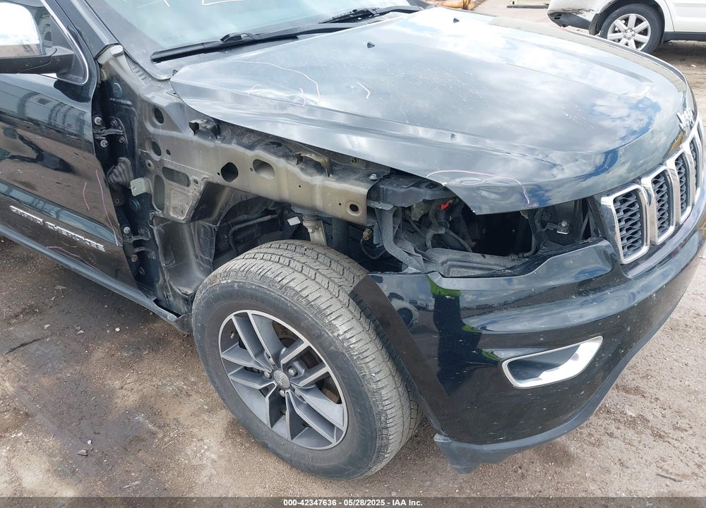 2017 JEEP GRAND CHEROKEE VIN: 1C4RJFBGXHC879986
