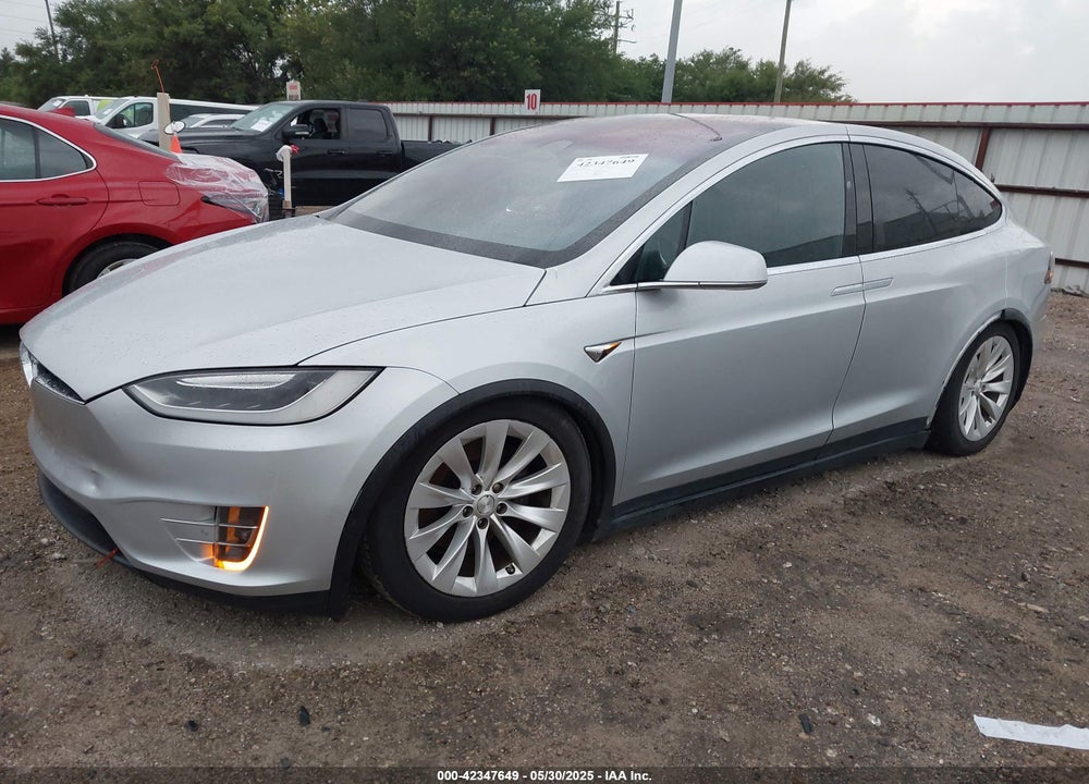 2017 TESLA MODEL X VIN: 5YJXCDE23HF067843