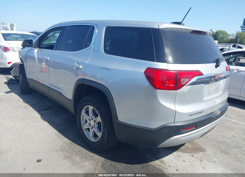 2018 GMC ACADIA SLE-1 VIN: 1GKKNKLA3JZ114411