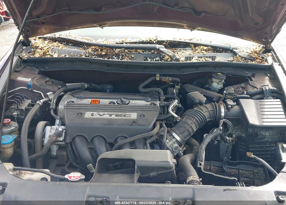 2008 HONDA ACCORD VIN: 1HGCP26498A040227