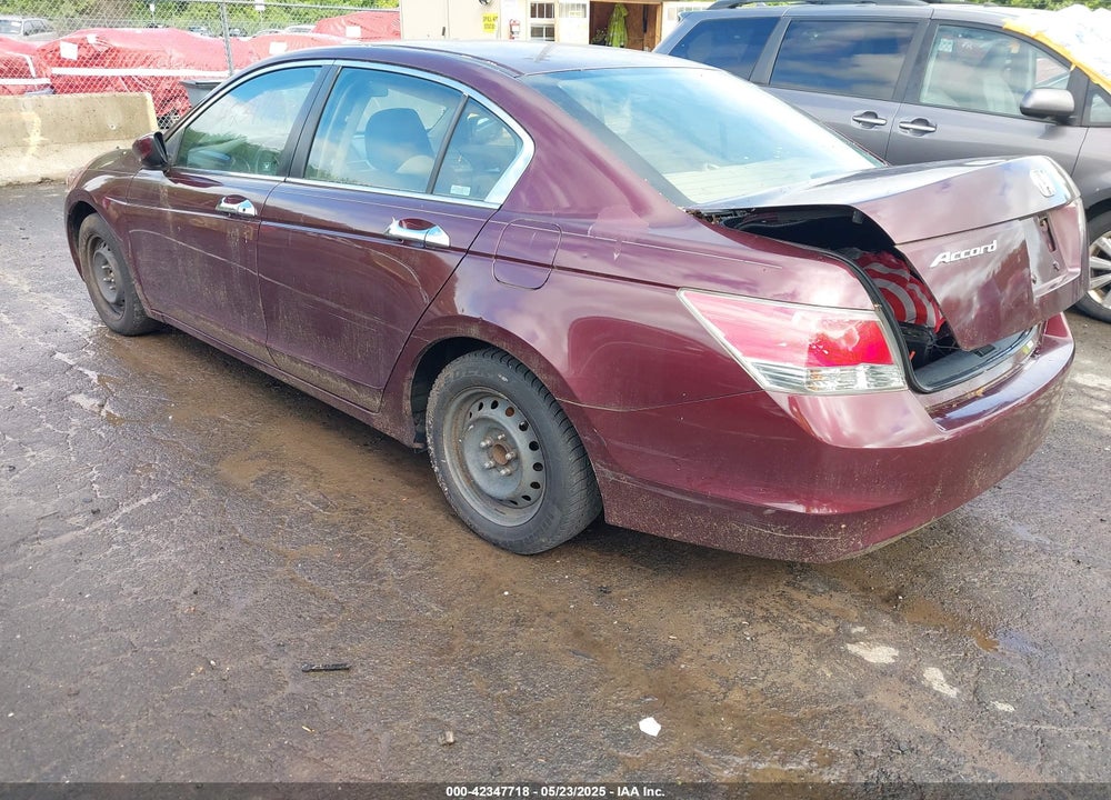 2008 HONDA ACCORD VIN: 1HGCP26498A040227