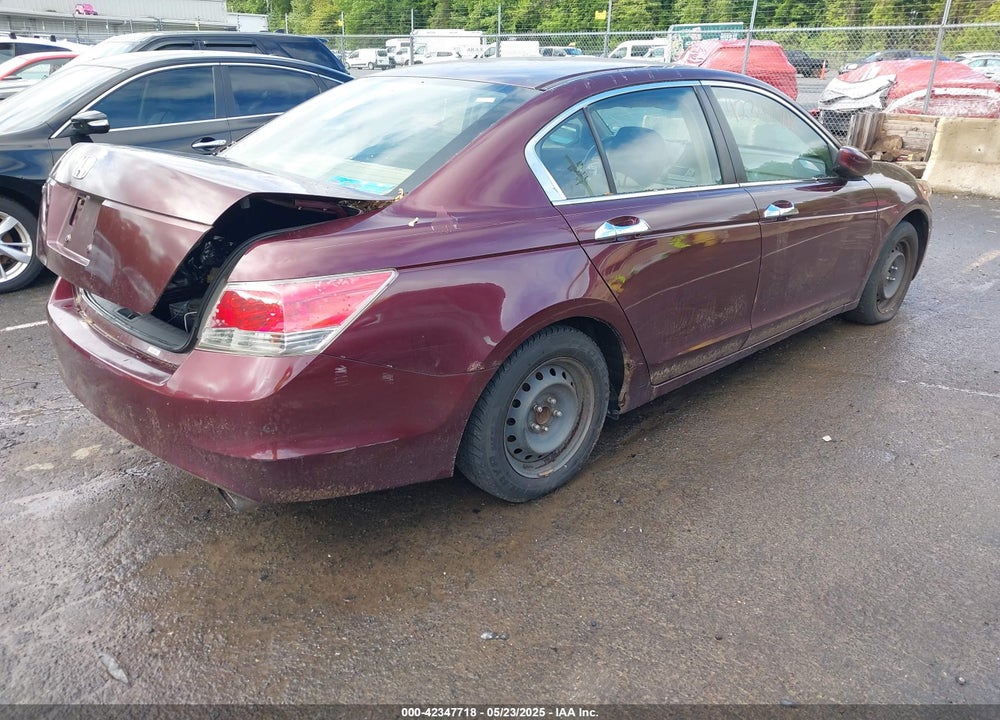 2008 HONDA ACCORD VIN: 1HGCP26498A040227