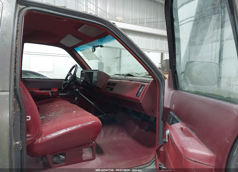 1991 CHEVROLET GMT-400 VIN: 2GCEK19H0M1176832