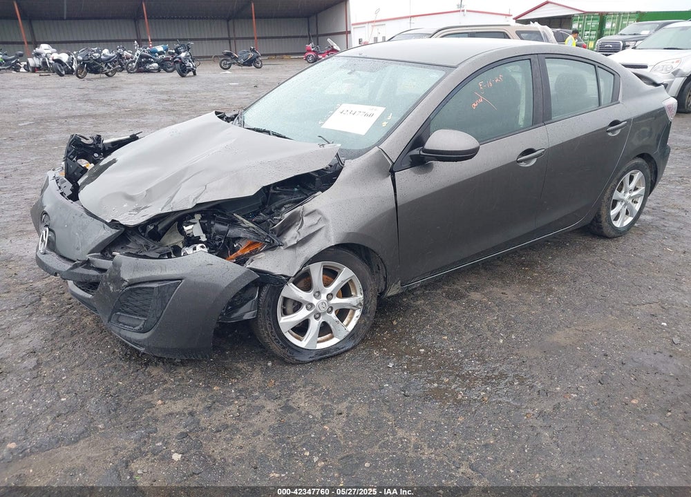2011 MAZDA 3 I TOURING VIN: JM1BL1VF2B1375632